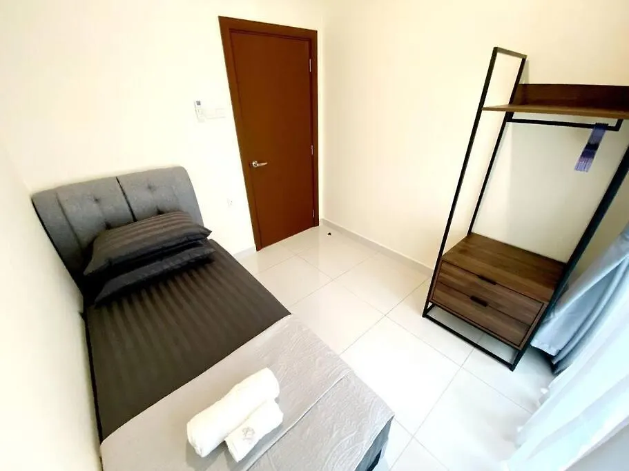 Apartment 2Br 2Ba In The Heart Of Kl, Regalia Residence Kuala Lumpur Malaysia